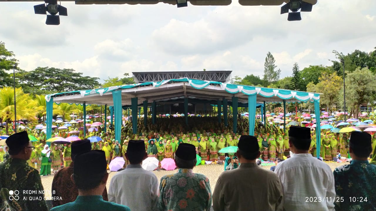 12 Ribu Kader Muslimat Banyumas Deklarasi Pemilu Damai, Kumpulkan Donasi Palestina Rp 202 Juta