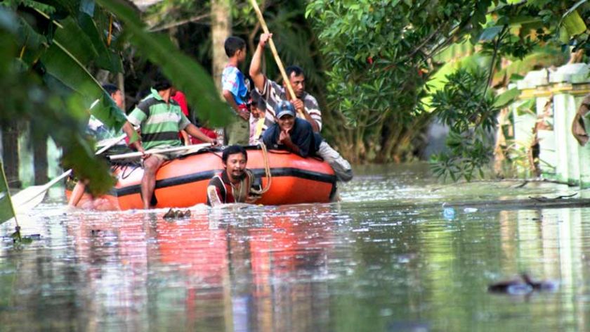 Kawunganten Terendam Banjir Dua Meter, 217 Kepala Keluarga Diungsikan