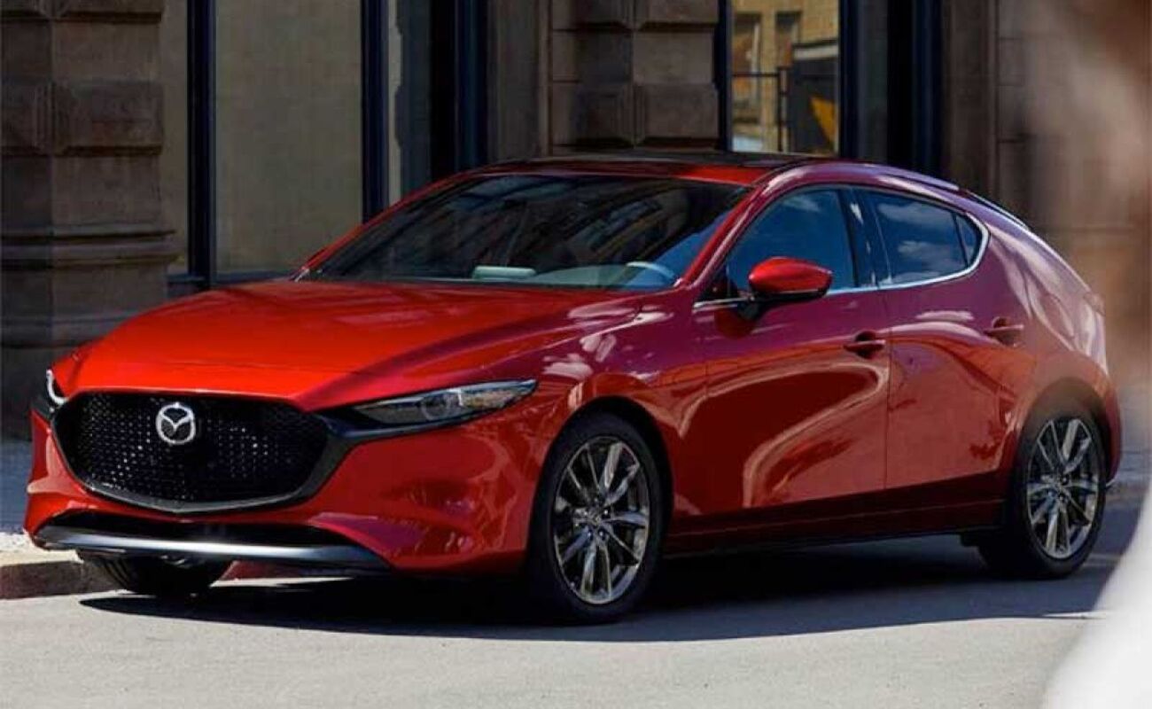 Mazda 3 Hatchback: Mobil Stylish dan Sporty untuk Pengusaha Muda