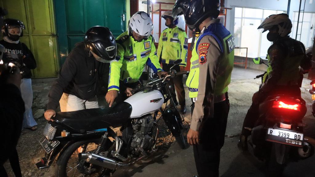 Polisi Masih Temukan Pelanggaran Knalpot Brong di Purbalingga