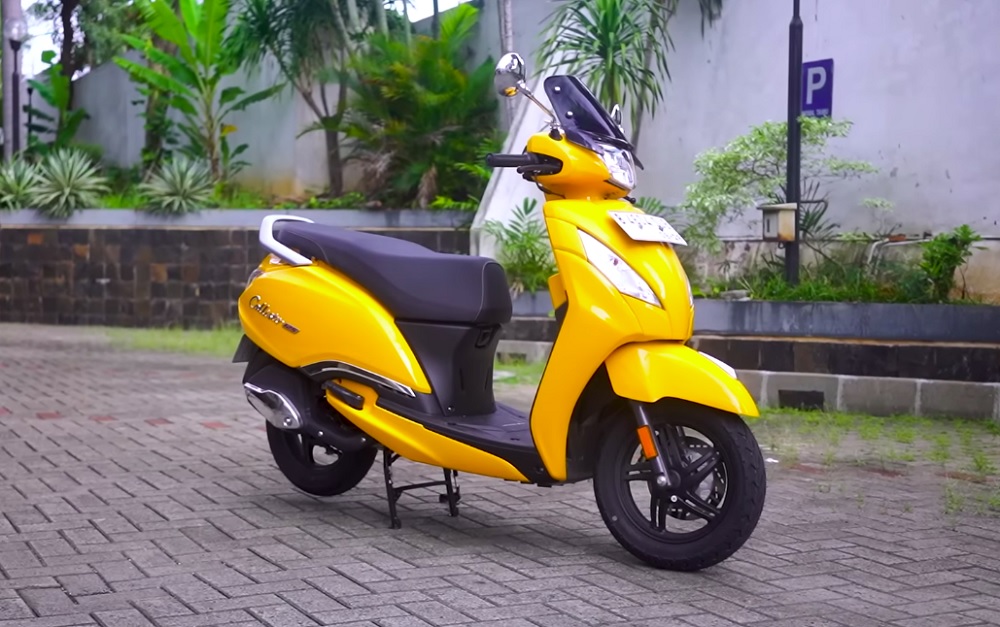 Hanya Rp22 Jutaan, Motor Matic dengan Ruang Bagasi Besar ini Bisa Tampung 2 Helm Sekaligus