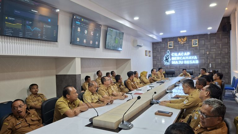 Masyarakat Cilacap Bisa Ngadu di Command Center, Ditarget Ditangani dalam 2x24 Jam