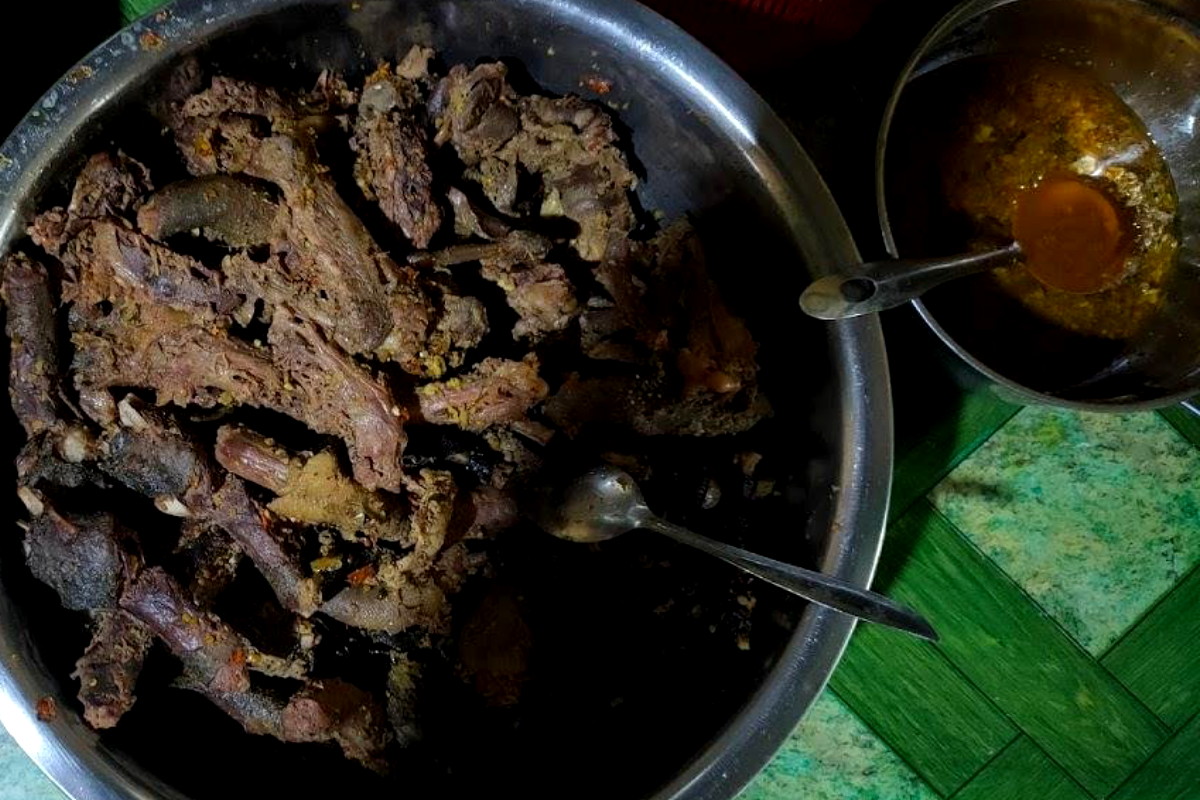 Bebek Ungkep Mak Kis, Kuliner Paling Populer di Kendal