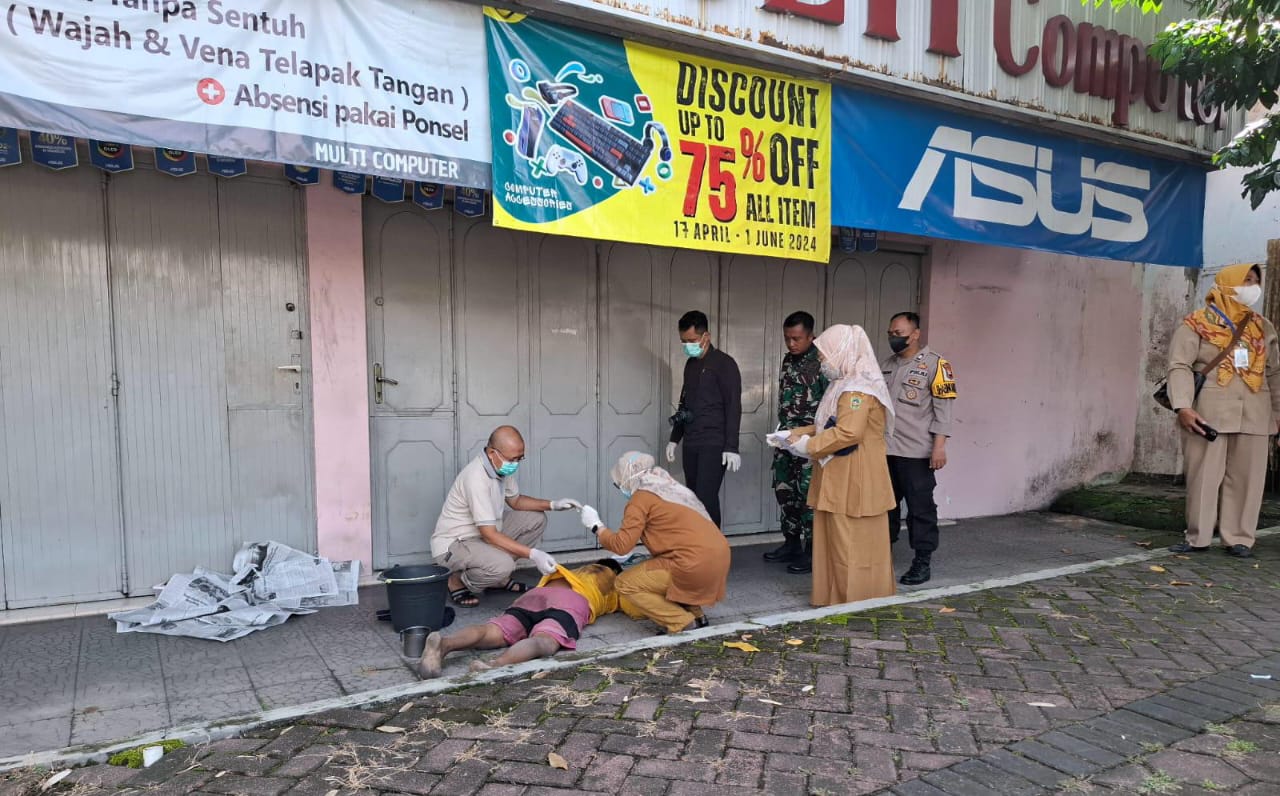 Gelandangan di Temukan Meninggal di Depan Toko di Purwokerto