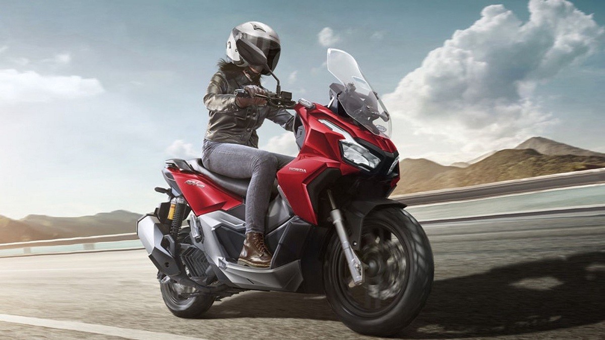Honda ADV 160 2025, Skutik Petualang Makin Gahar, Berani Coba?