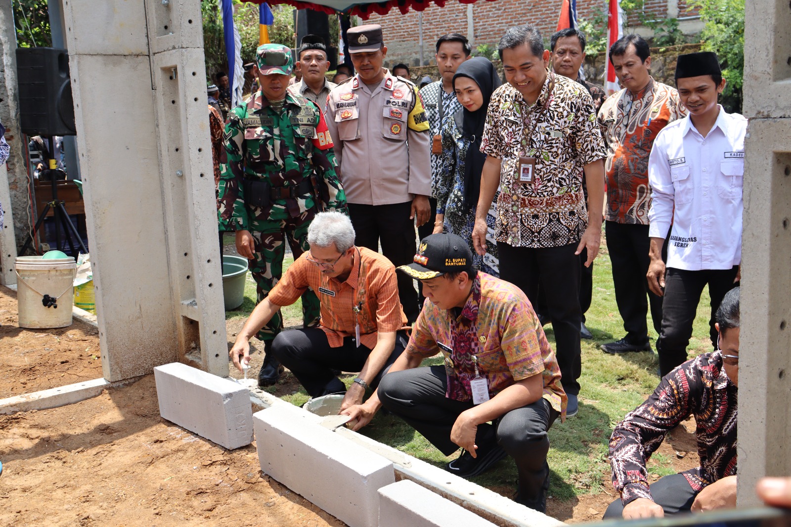 Menyentuh Langsung Masyarakat, Dinperkim Terus Dorong Pemenuhan Infrastruktur Dasar