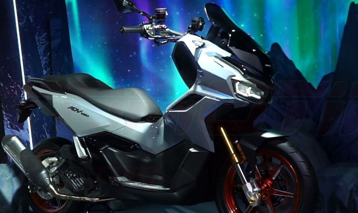 Modifikasi Honda ADV 160 RoadSync: Skutik Adventure Modern dengan Gaya Touring