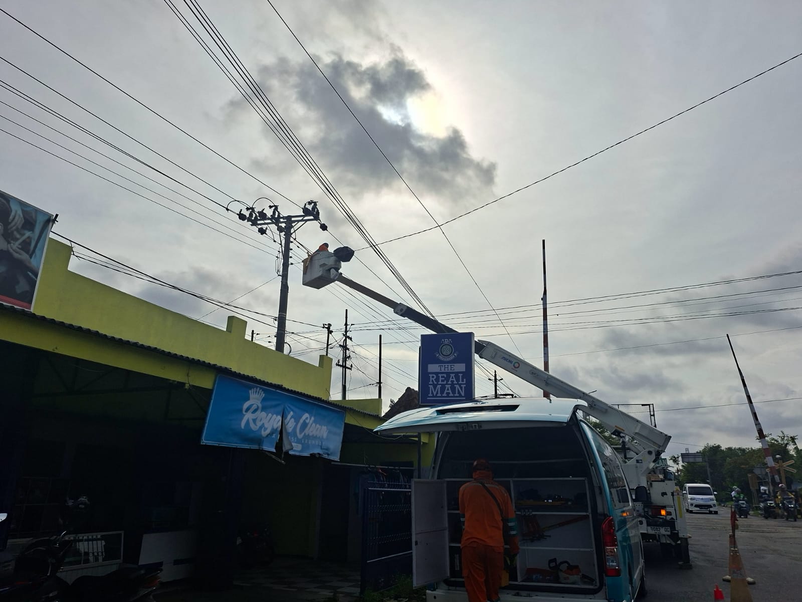 Ancaman Bencana Hidrologi Meningkat, PLN Cilacap Siagakan Petugas dan Peralatan