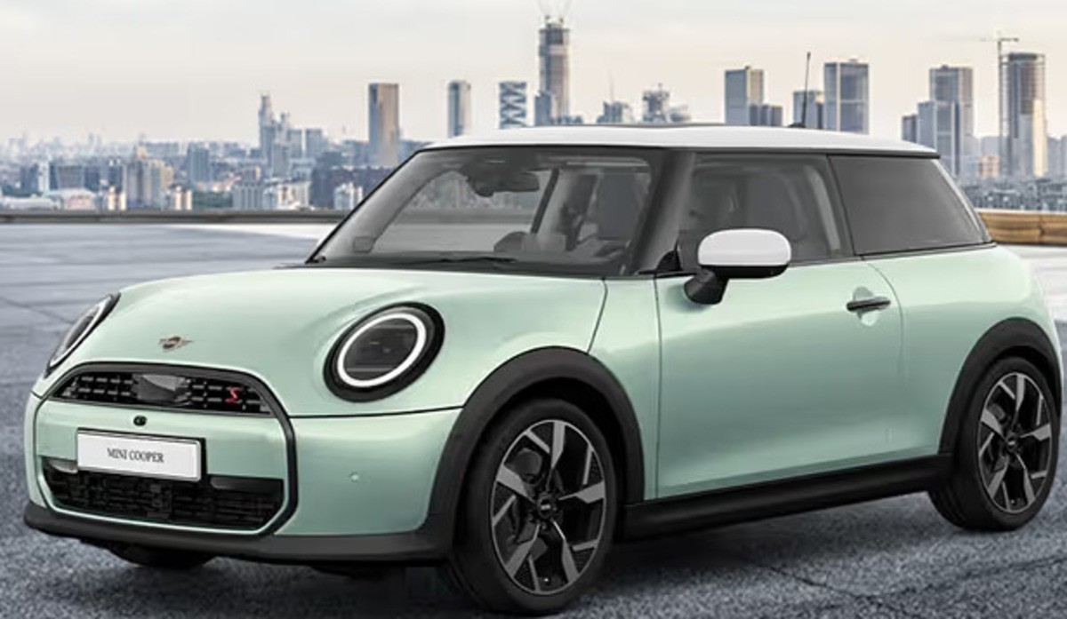 MINI Cooper 2025 Siap Tampil di GIIAS, Ini Bocoran Keunggulan dan Perkiraan Harga Mobil Ikonik Ini!