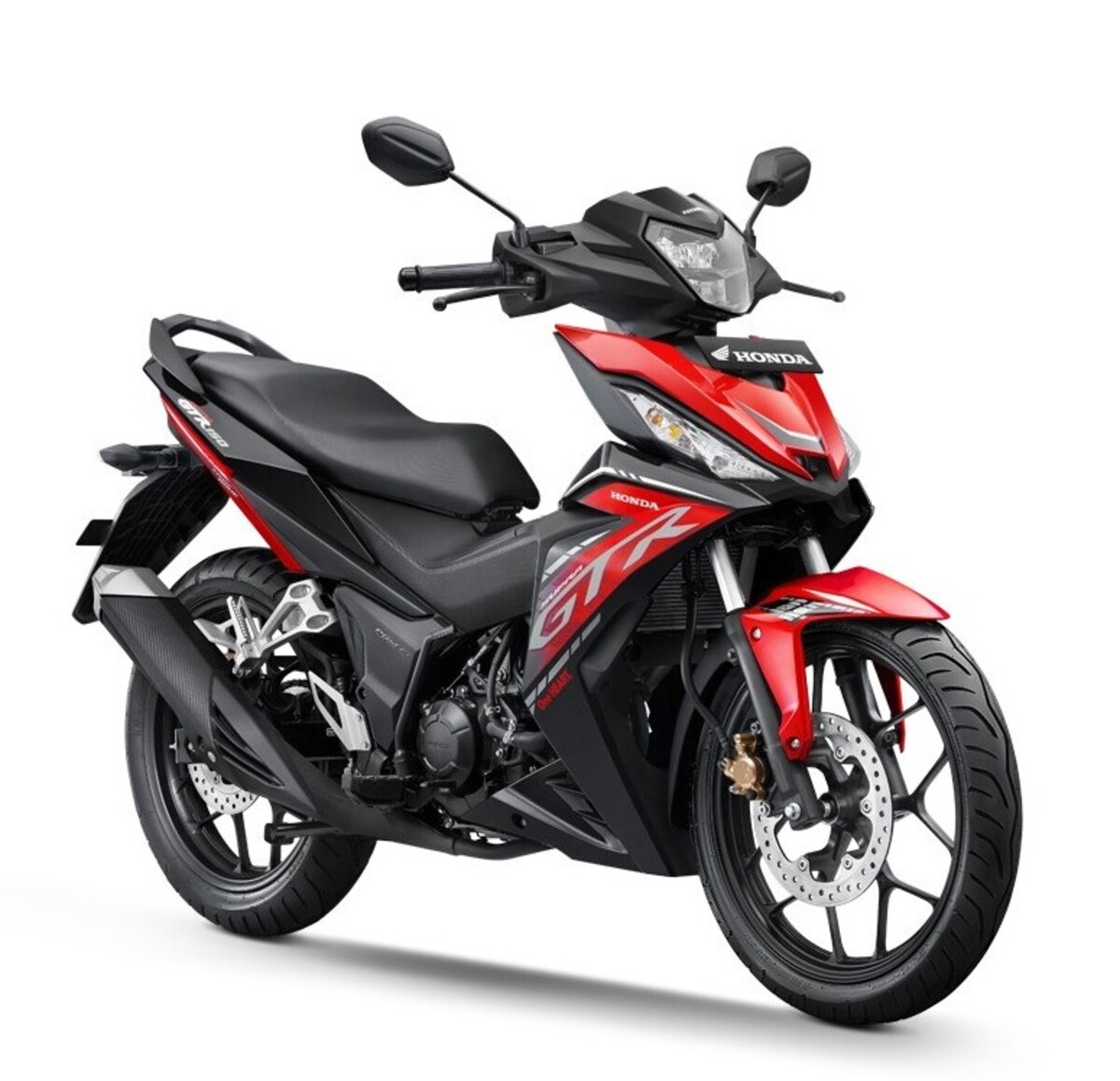 Motor 150cc Ringan Tapi Bertenaga, Ternyata Ini Kelebihan Honda GTR 150