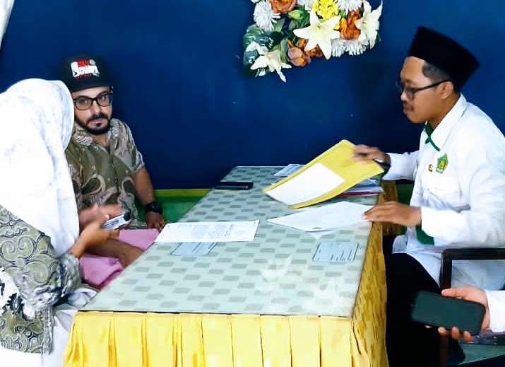 Catin WNA, KUA Kecamatan Tambak Teksiran Berkas