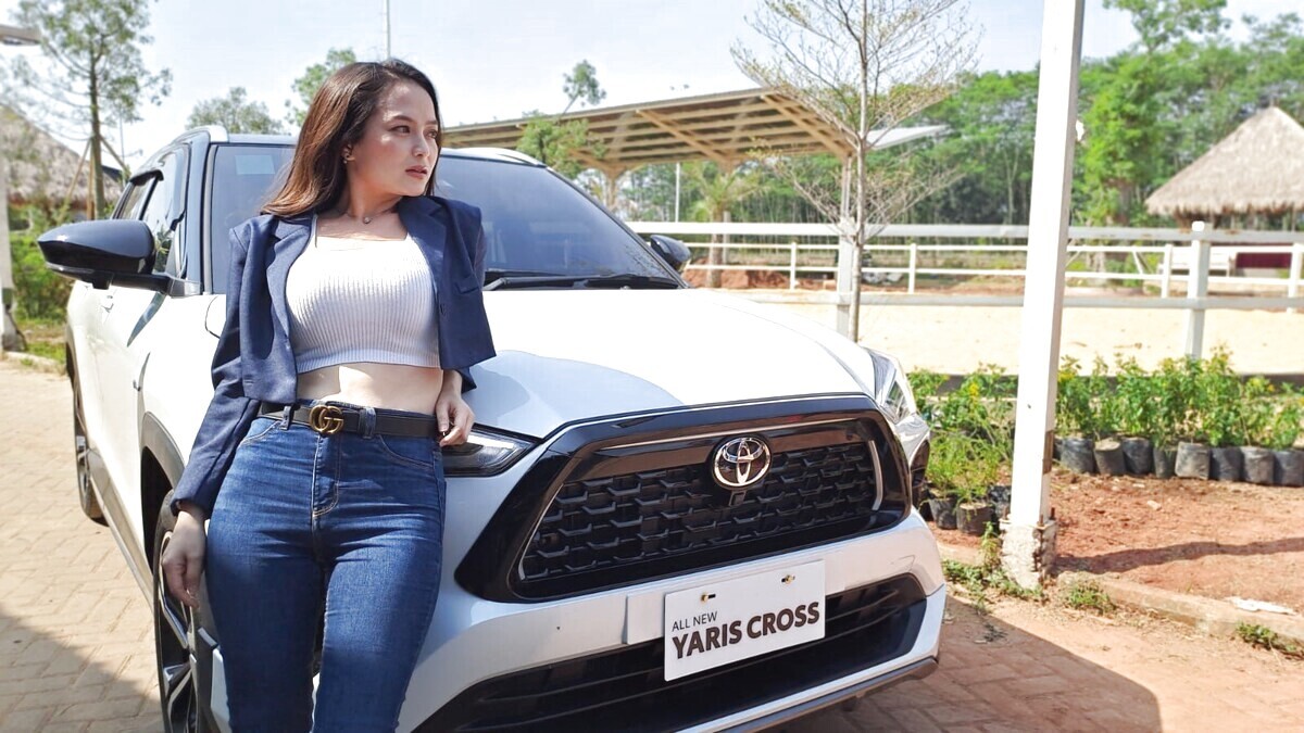 Segini Harga Mobil Toyota Yaris Cross Hybrid yang Irit Banget