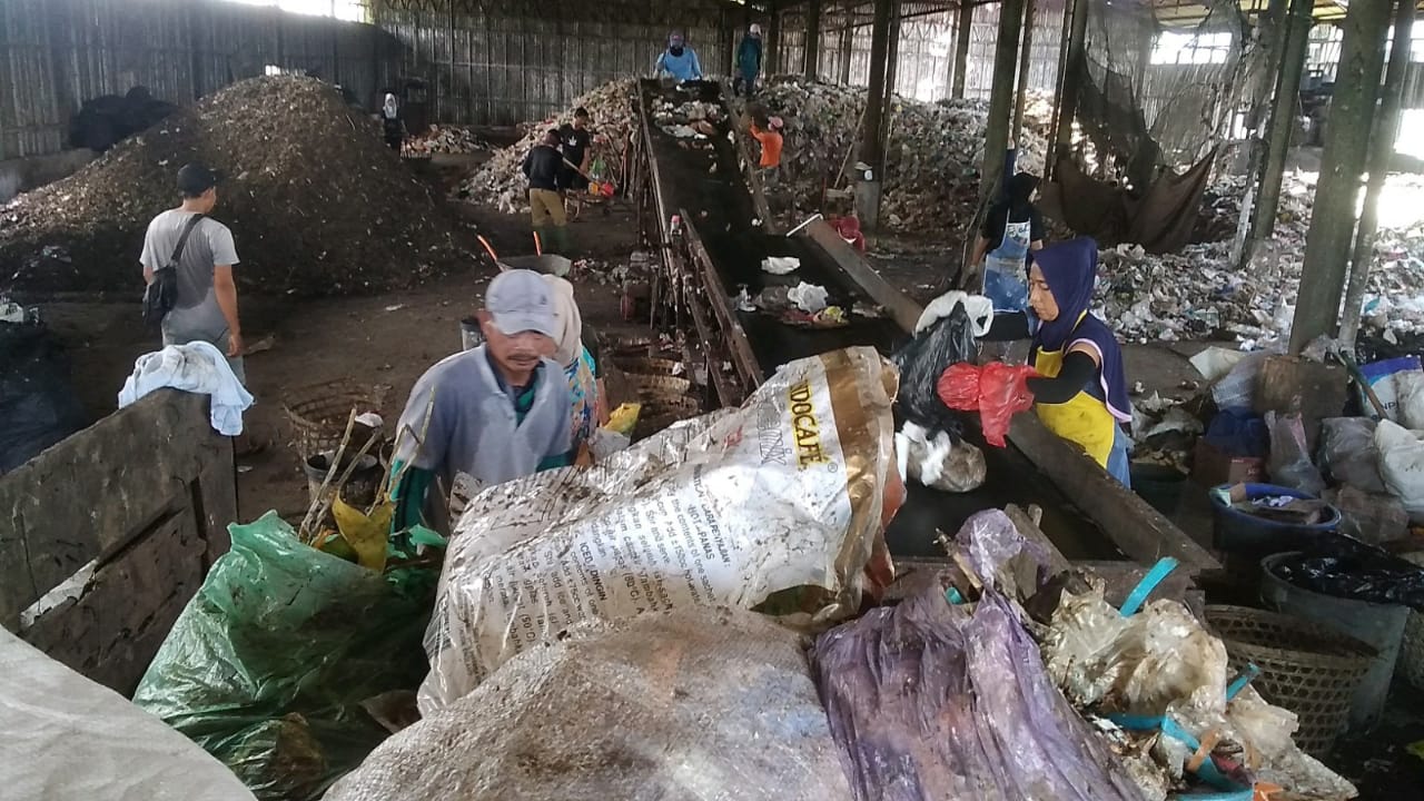 Lebaran, Lonjakan Sampah di Banyumas Capai 60 Persen