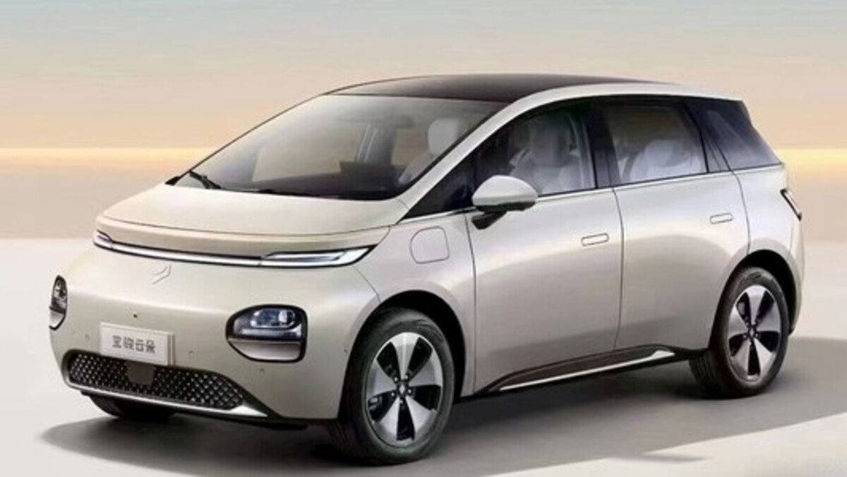 Mobil Listrik Wuling Cloud EV Bukan Cuma Gaya, Tapi Kaya Fitur Pintar yang Aman dan Nyaman dalam Berkendara