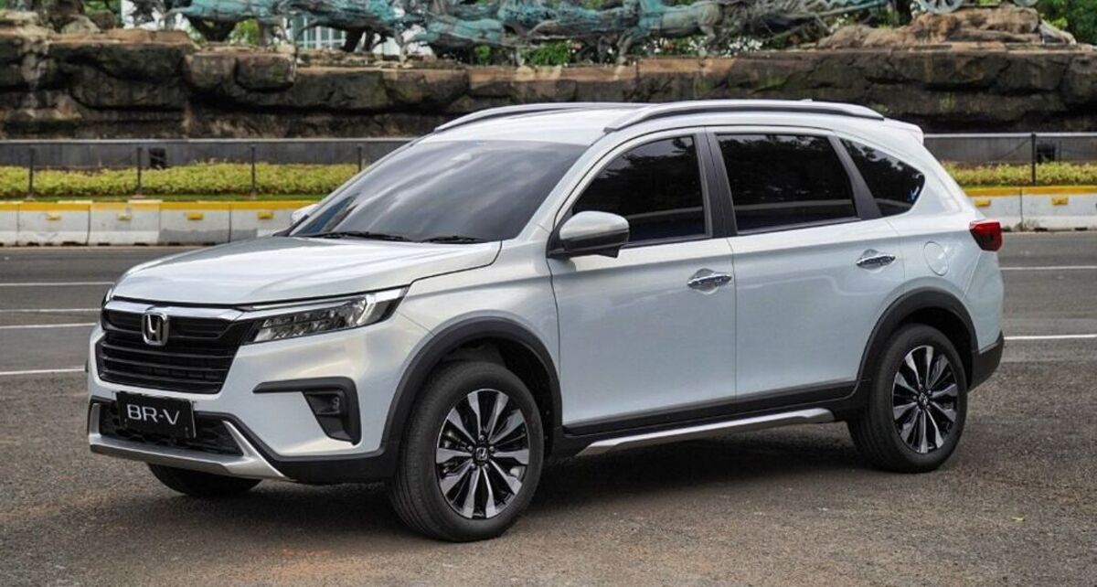 Ingin Punya Honda?BR V dengan Mudah dan Cepat? Ini Simulasi Kreditnya via BCA Finance Cicilan Mulai Rp3 Juta!