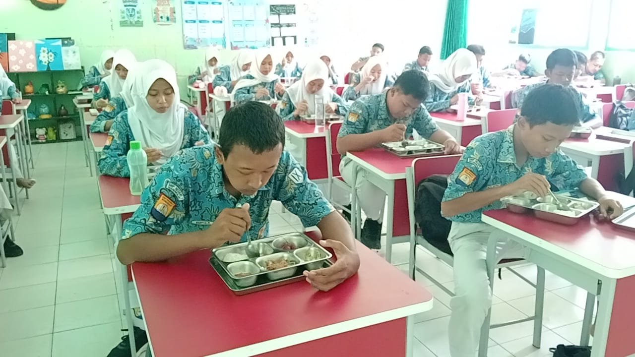 Viral Video Program MBG di SMPN 1 Mandiraja, Sekolah dan Penyedia Makanan Klarifikasi