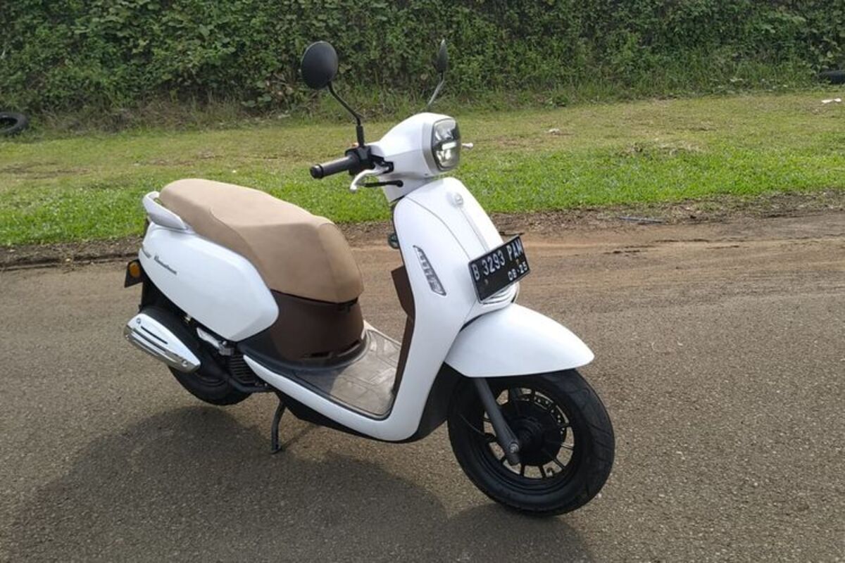 Motor Benelli Panarea, Skuter Retro Mirip Vespa dengan Mesin 125cc Andal