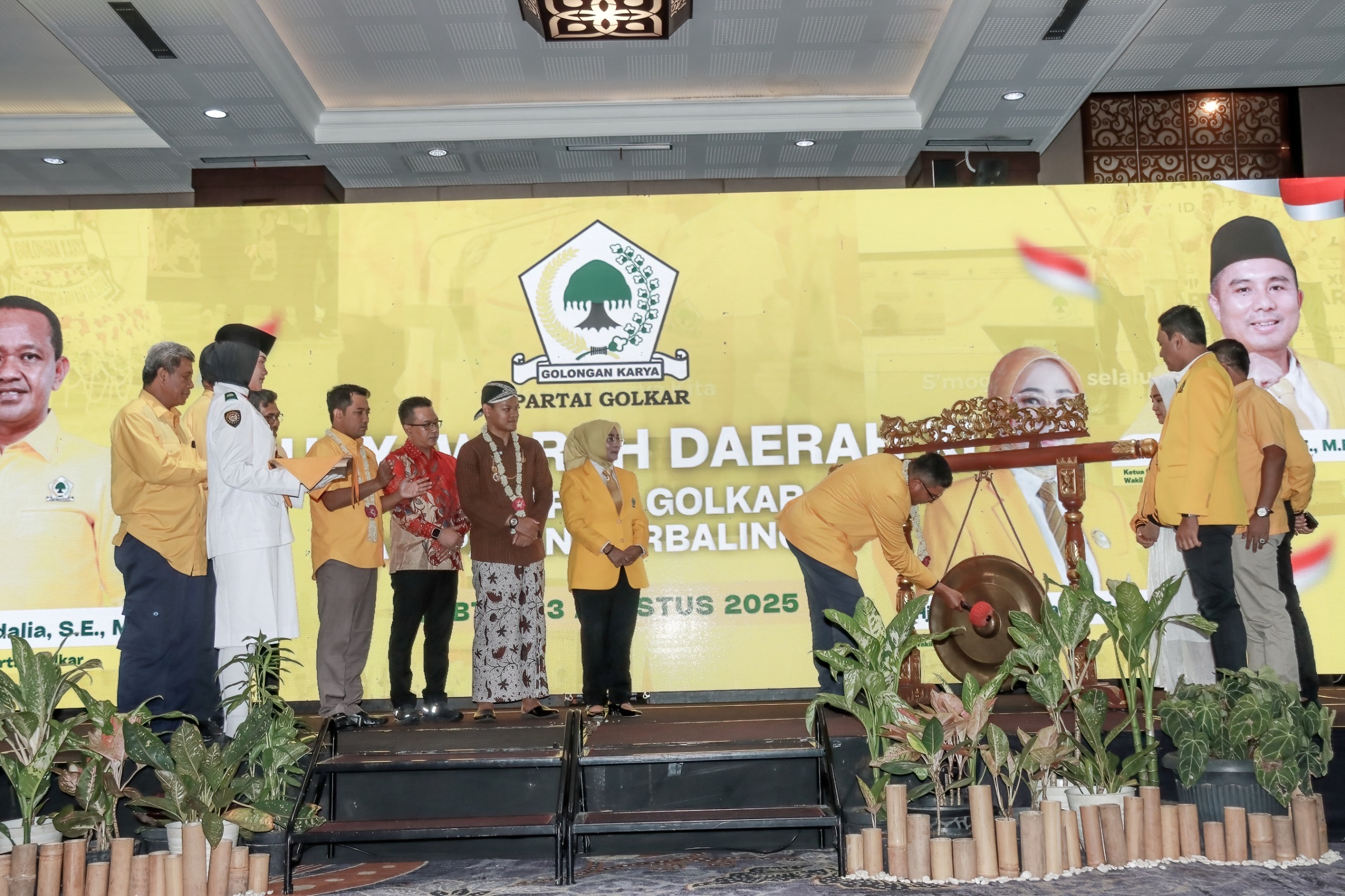 Terpilih Aklamasi, Hj Tenny Juliawati Kembali Pimpin Partai Golkar Purbalingga