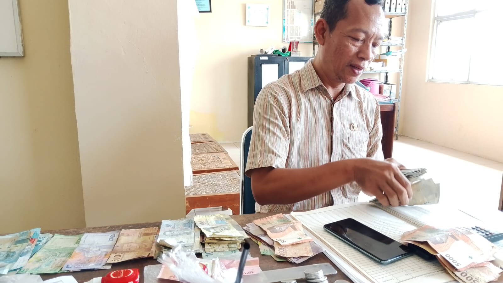 Realisasi Pendapatan Pasar Sumpiuh Lampaui Target 2025, Tembus 126,47 Persen atau Rp 625 Juta