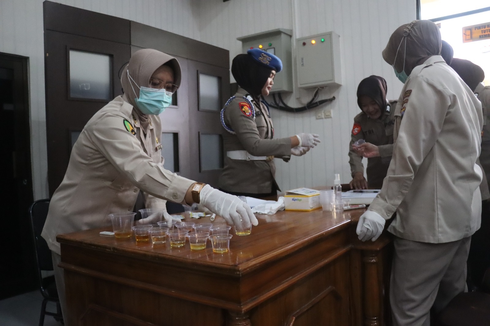 40 Polwan Kebumen Jalani Tes Urin