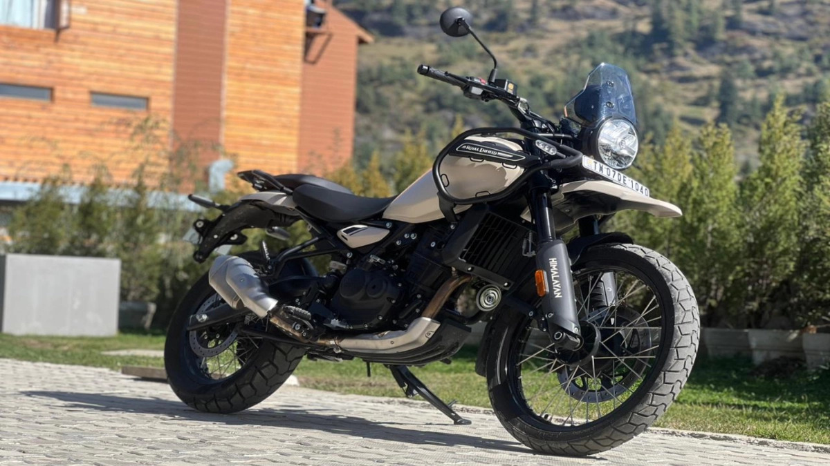 Motor Klasik Modern! Royal Enfield Pamerkan New Himalayan 450 di GIIAS 2025