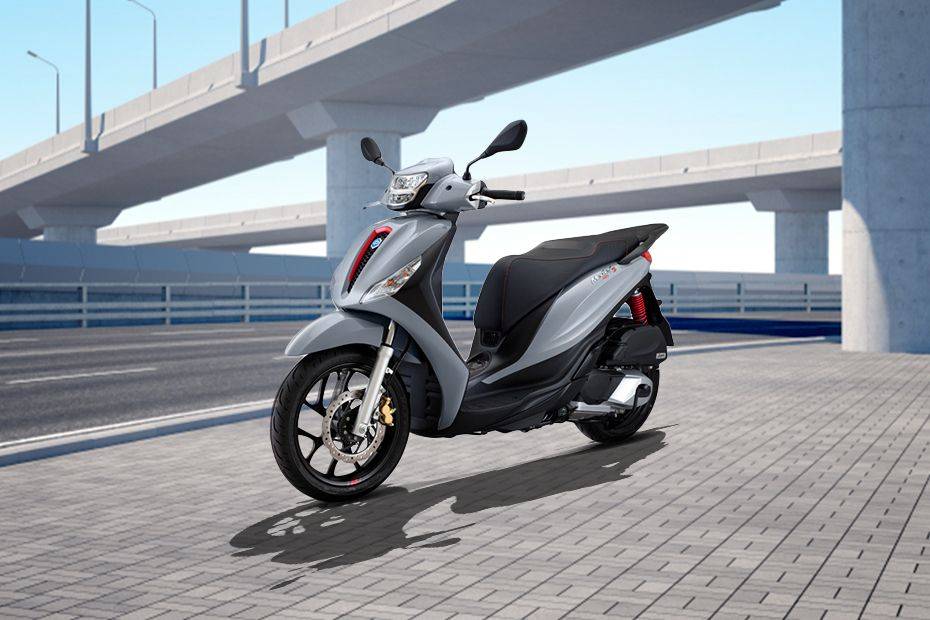 Cari Motor Murah dengan Gaya Kece? Cek Piaggio Medley 2024, Gak Bikin Kantong Jebol!