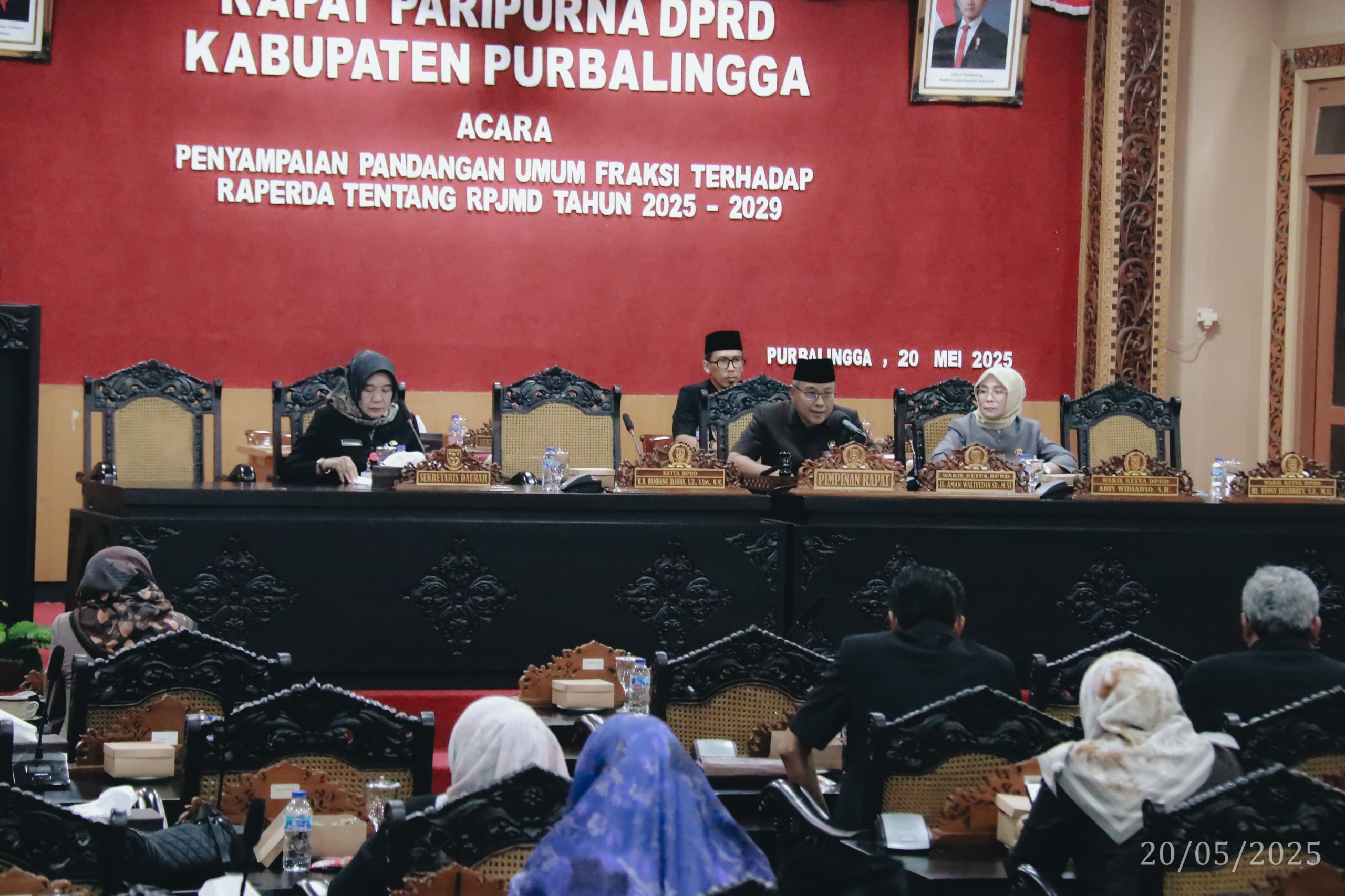 Bupati dan Wabup Tak Hadir, Paripurna Pandangan Umum Fraksi terhadap Raperda RPJMD Tahun 2025-2029 Ditunda