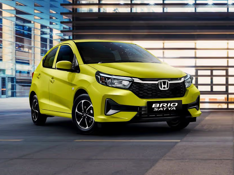 Honda Brio: Mobil Stylish yang Cocok Buat Hadiah Anniversary ke Istri