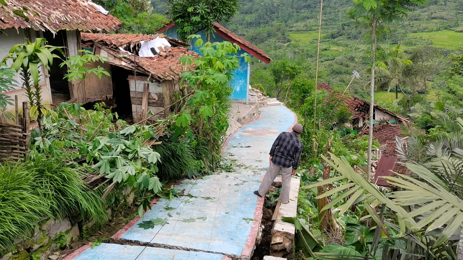 10 Rumah di Banjarnegara Hancur Rata dengan Tanah Akibat Tanah Gerak, 14 Rumah Lainnya Membahayakan