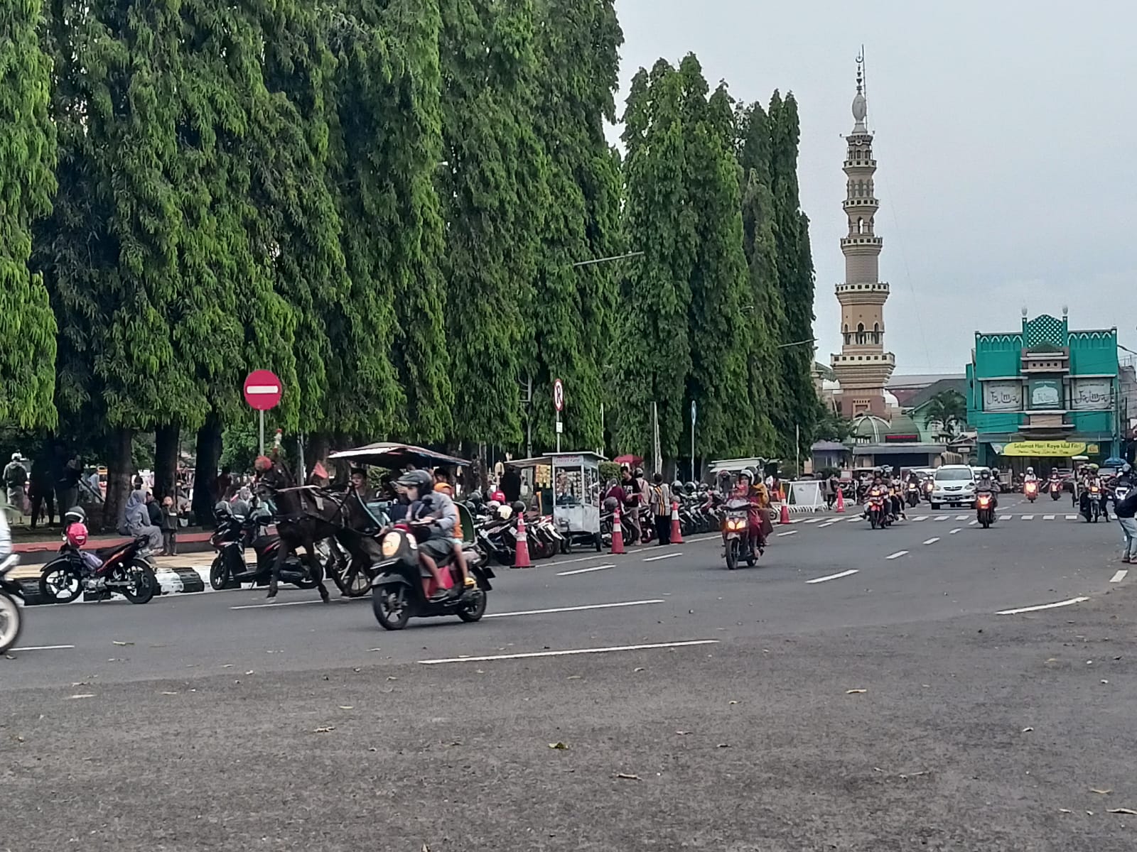 Event Agustusan di Seputar Alun-alun Purbalingga, PKL 