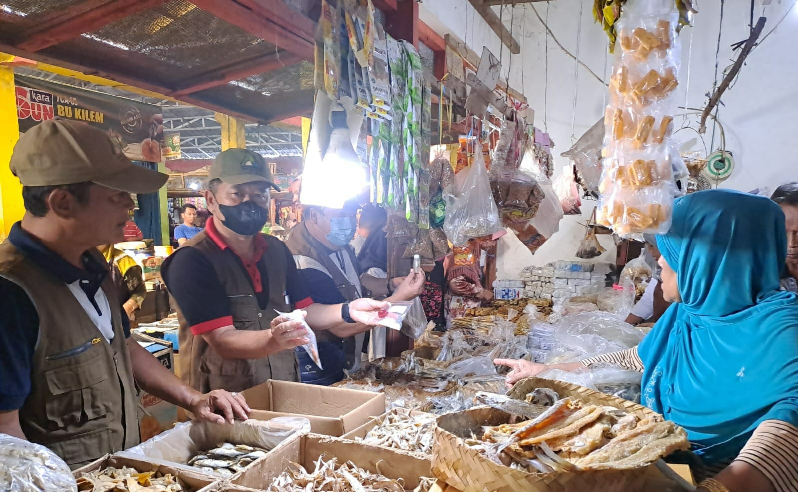 TJKPD Kembali Temukan Makanan Mengandung Zat berbahaya di Pasar Sampang