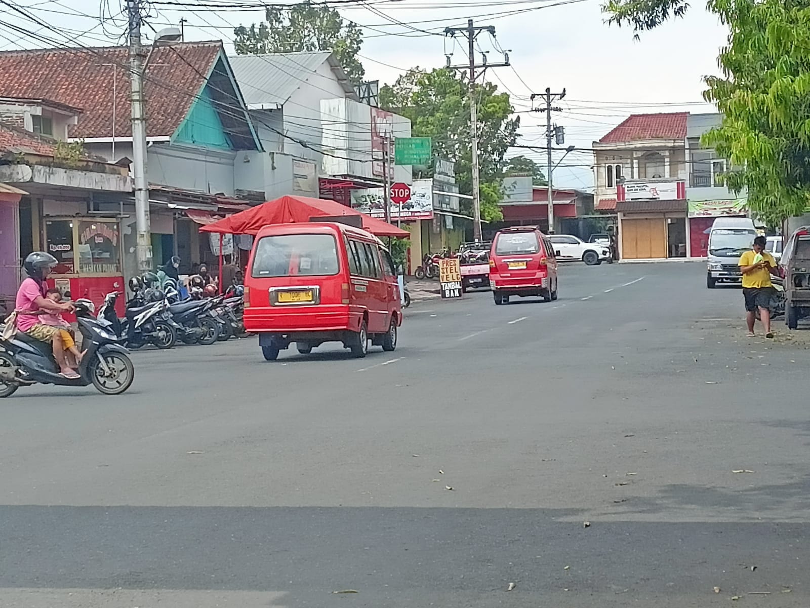 Awak Angkutan Kota Pertanyakan Tarif Penumpang Karyawan