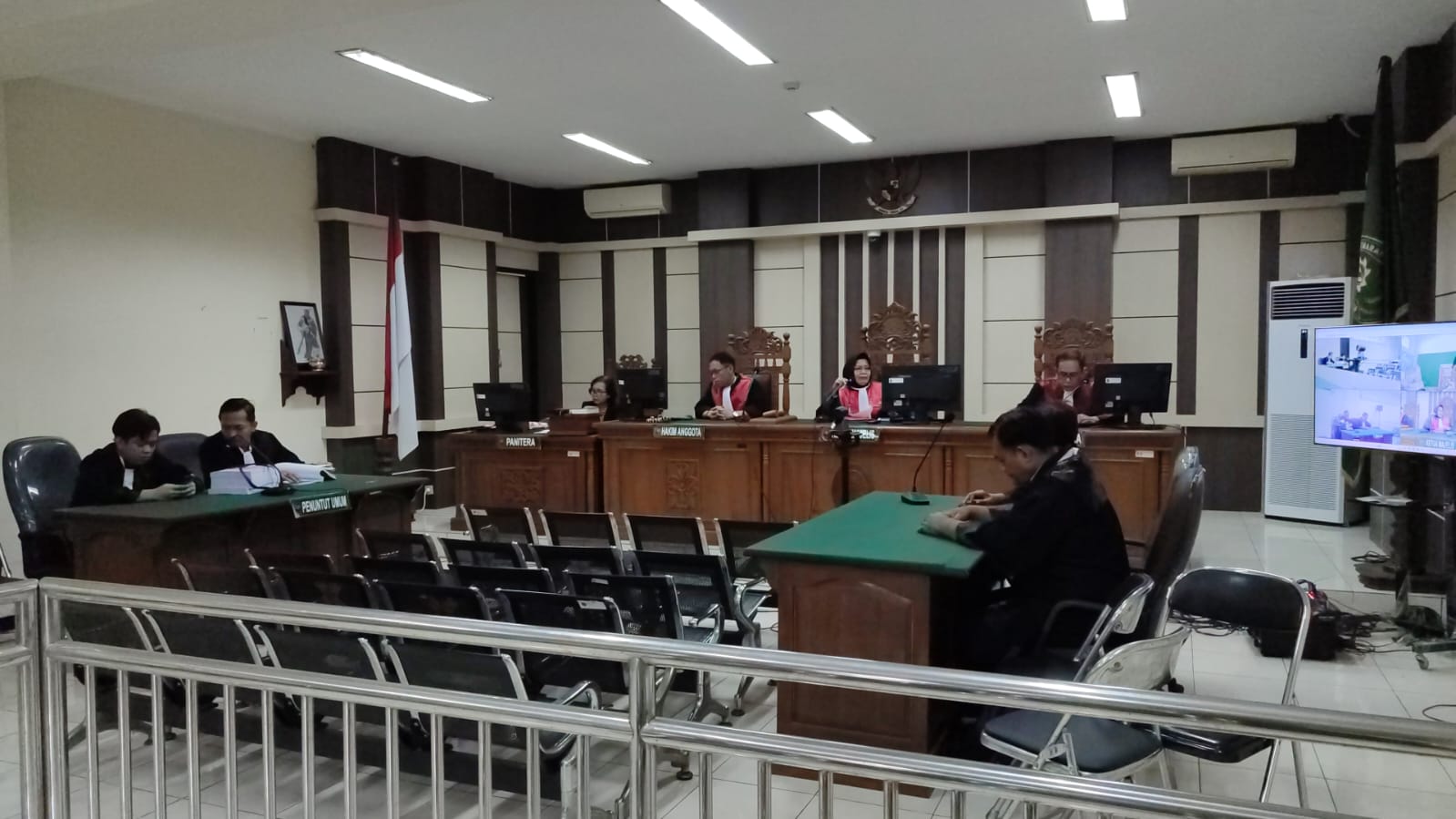 Dugaan Korupsi Dana DD, Mantan Kades Sindang Dituntut Hukuman 6,5 Tahun Penjara