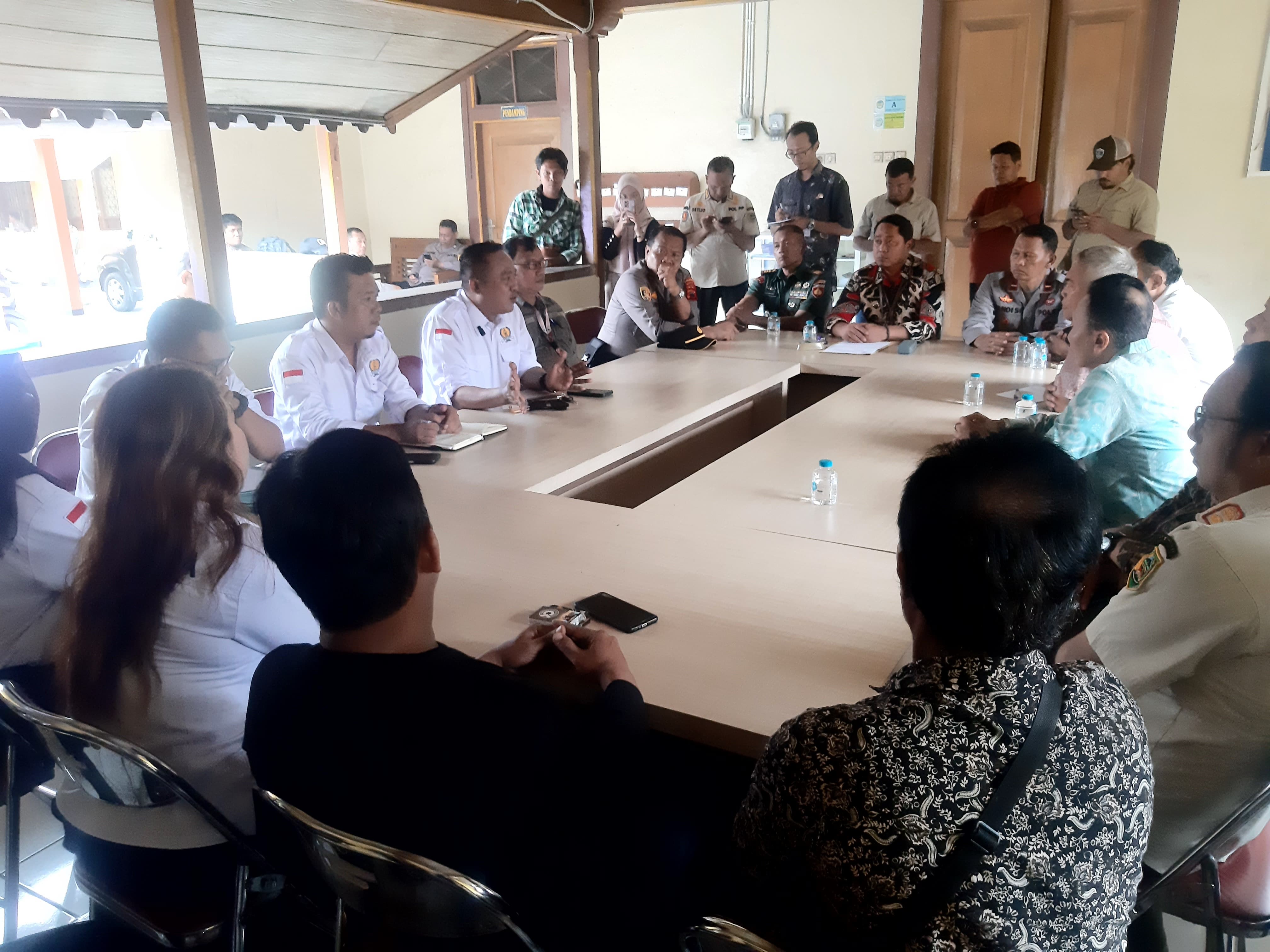 Warga Karangrau Tagih Janji Pengembang Sapphire Mansion, Audiensi Dijadwalkan Ulang