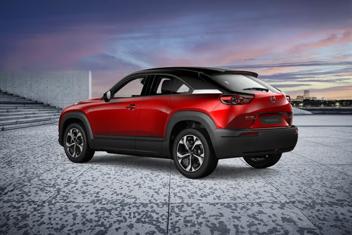 Tampil Baru! Perbedaan Mazda MX-30 2025 dari Versi Sebelumnya