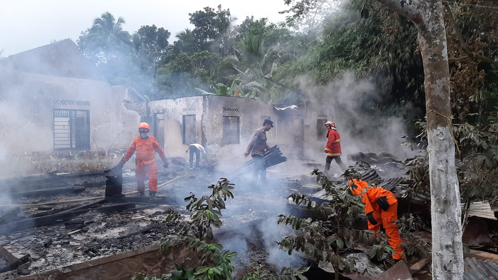 Lupa Matikan Tungku, Rumah Milik Warga Desa Karangjengkol Purbalingga Ludes Terbakar