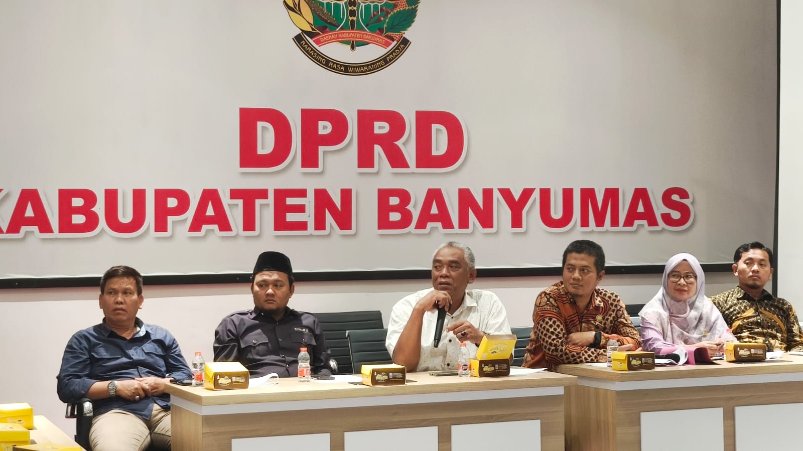 DPRD Banyumas Kawal Tuntutan Warga Baseh Sampai Kementerian