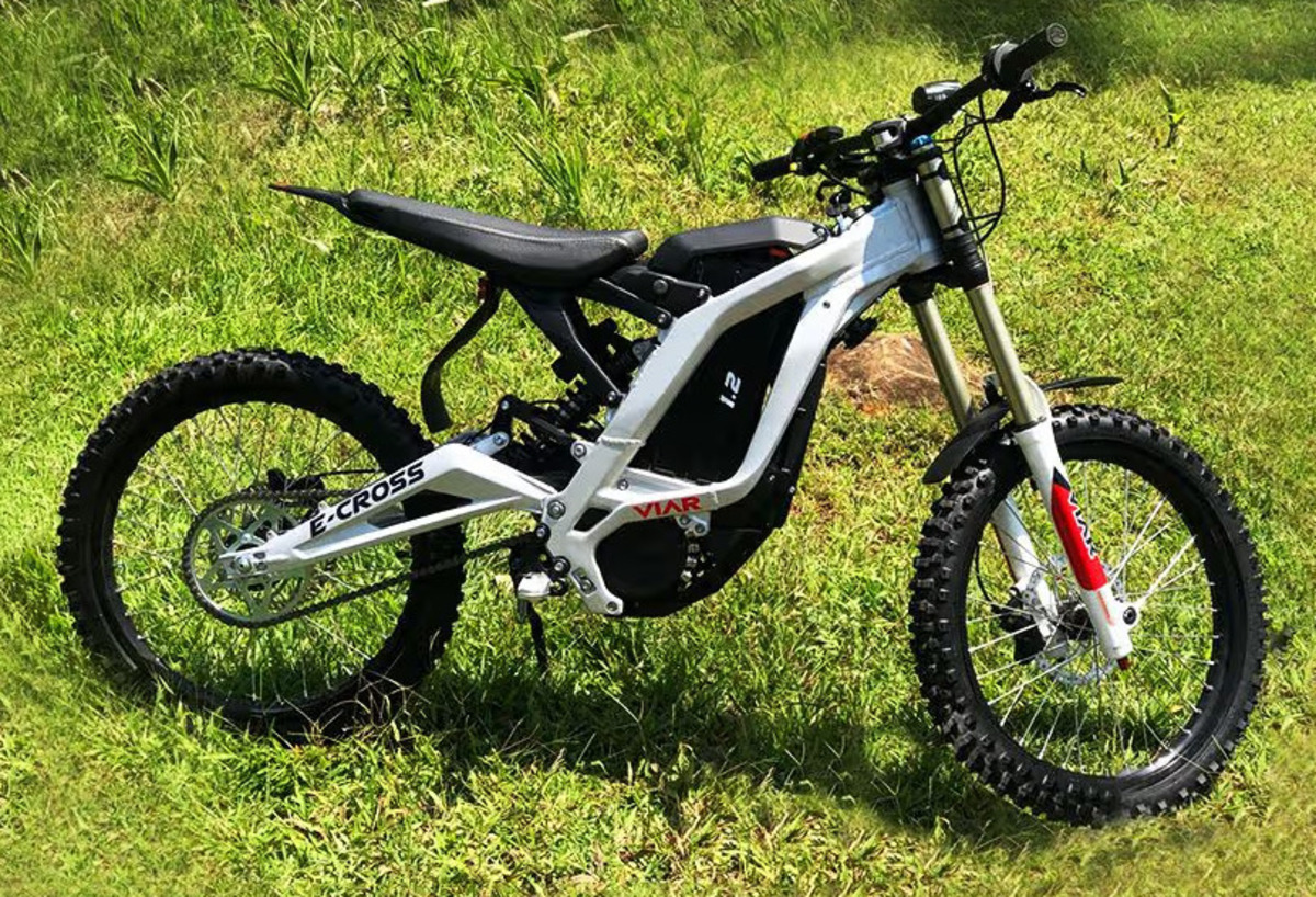 Serunya Menjelajahi Alam dengan Viar E-Cross, Motor Listrik Off-Road yang Bisa Diandalkan
