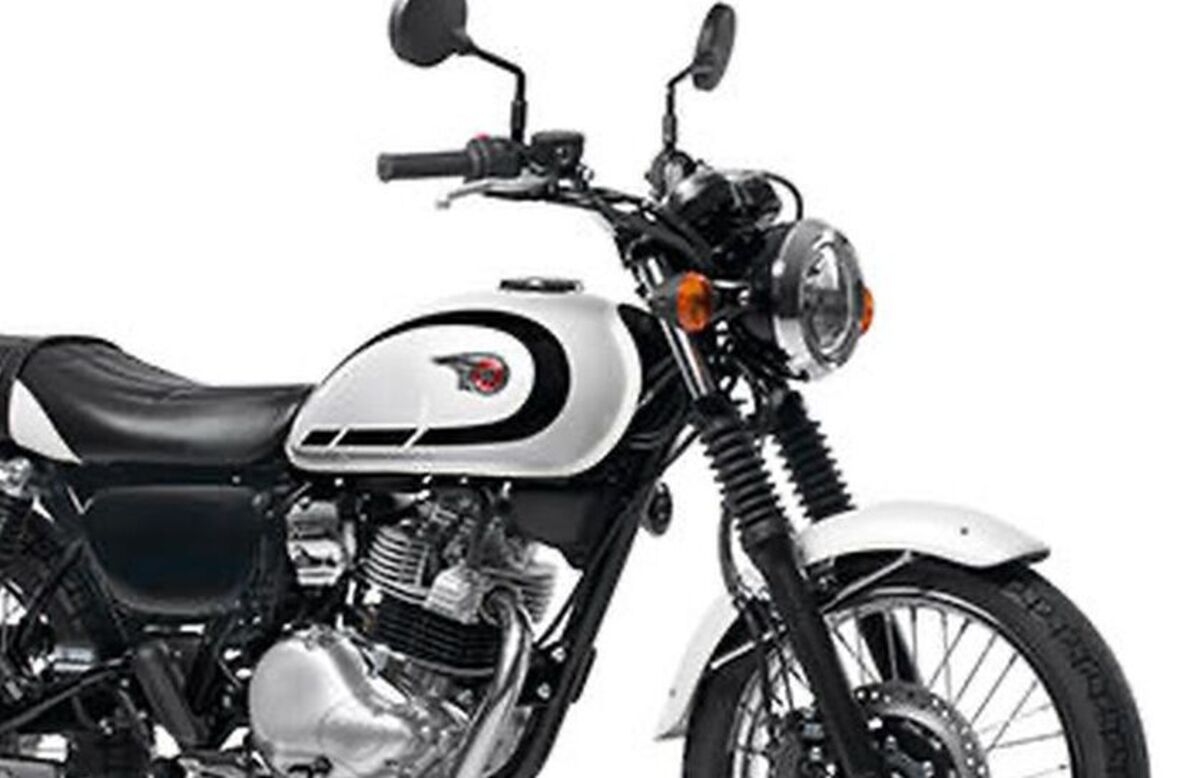 Performa Kekinian Kawasaki W230 2025 Siap Menjawab Rasa Rindu Motor Retro