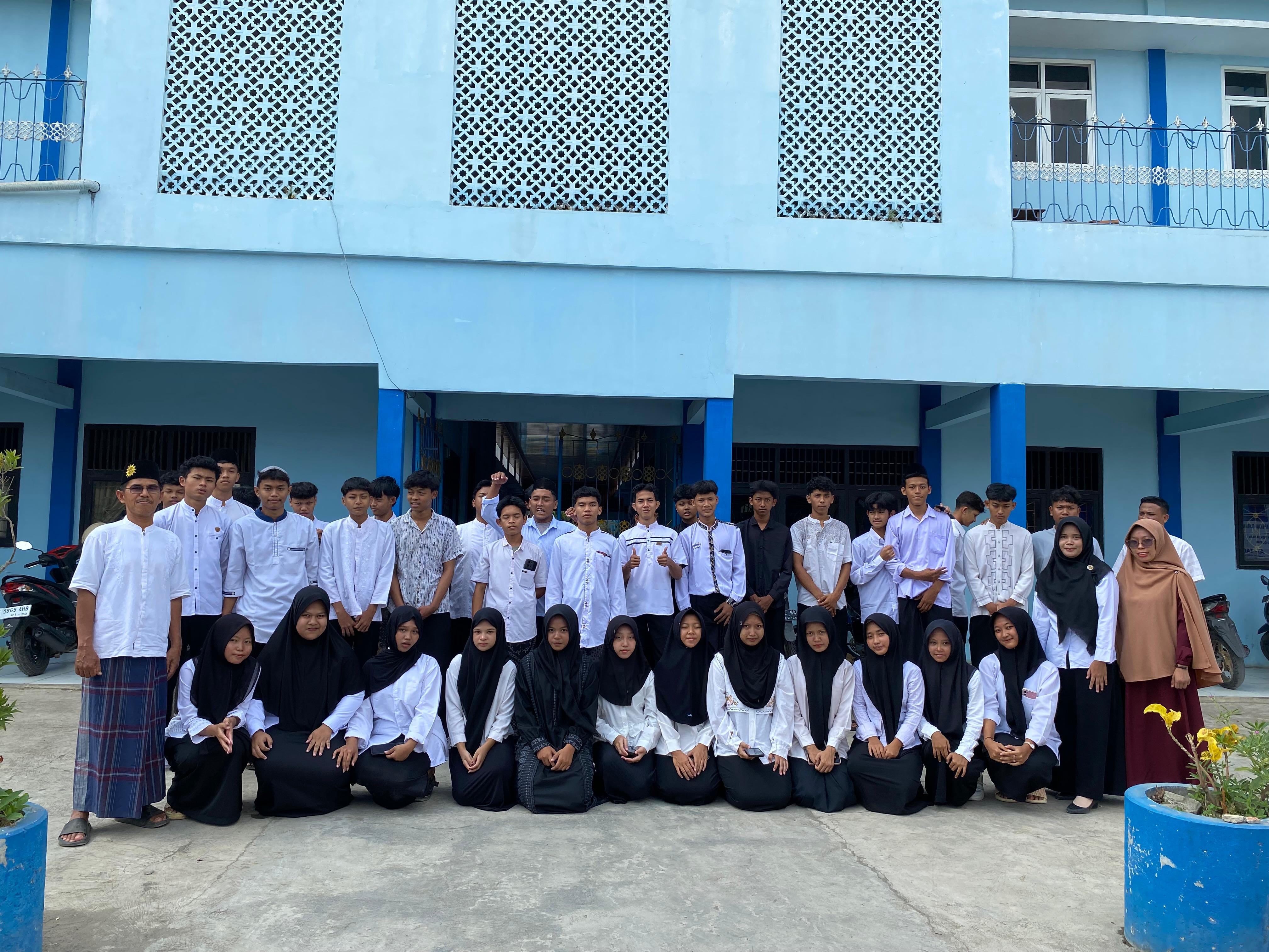 SMA Muhammadiyah Sidareja Tanamkan Nilai Religius dan Cinta Alquran