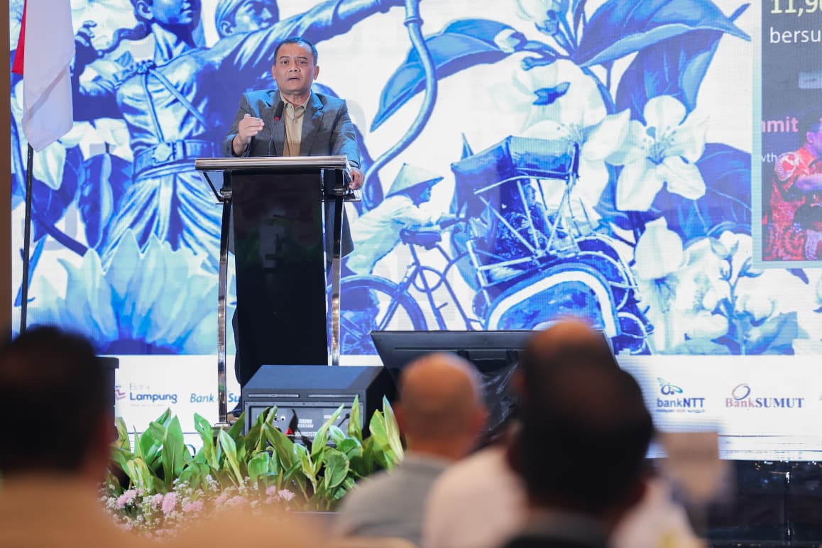 Tekankan Ekonomi Kerakyatan, Ahmad Luthfi Minta Bank Jateng Prioritaskan KUR 