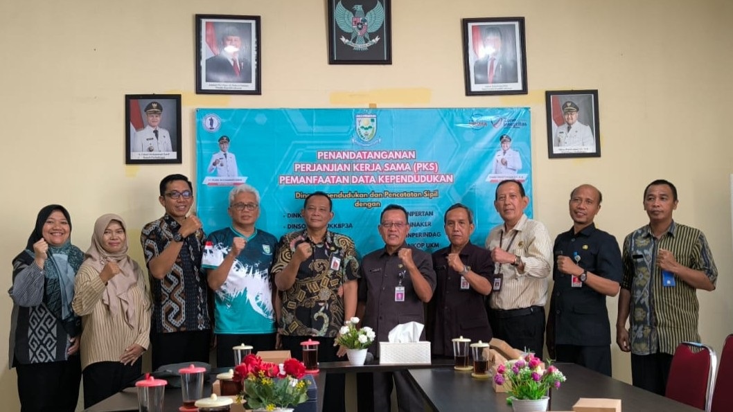 9 OPD Komitmen Tanda Tangani PKS Pemanfaatan Data Kependudukan