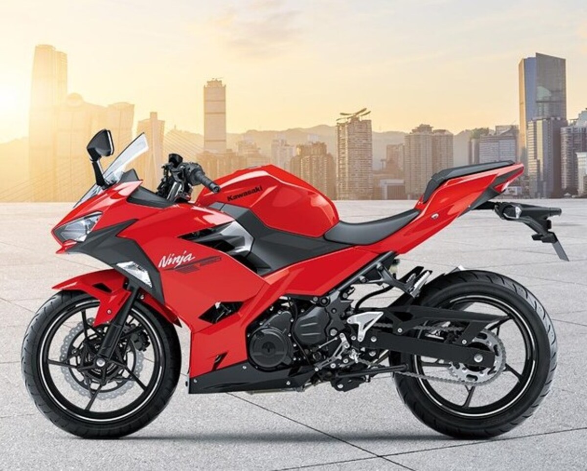 Bukan Sekadar Kencang, Ninja 250 Ternyata Hemat Bahan Bakar!