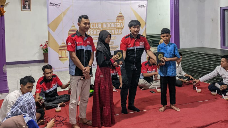 Gelar Bakti Sosial, Komunitas Honda CBR Club Indonesia Region Purwokerto Turun ke Panti Asuhan