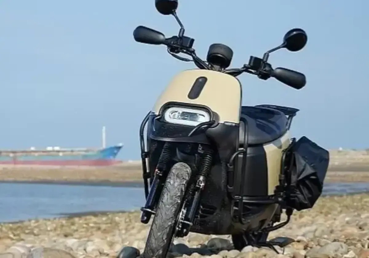 Gogoro S2, Pilihan Motor Listrik Urban yang Bisa Dicas Layaknya Gadget di Rumah