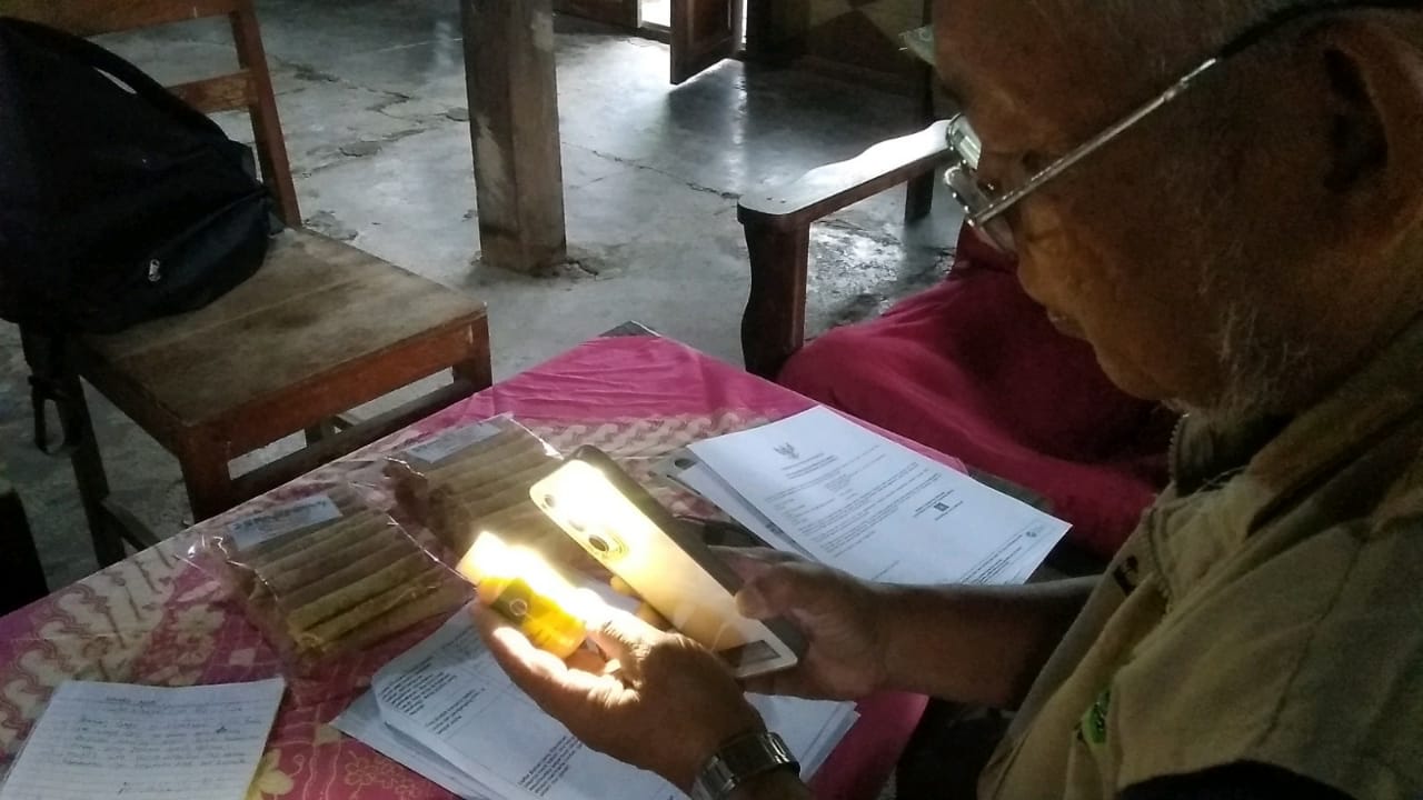 Pendamping PPH Ketat Cek Bahan Baku Produk