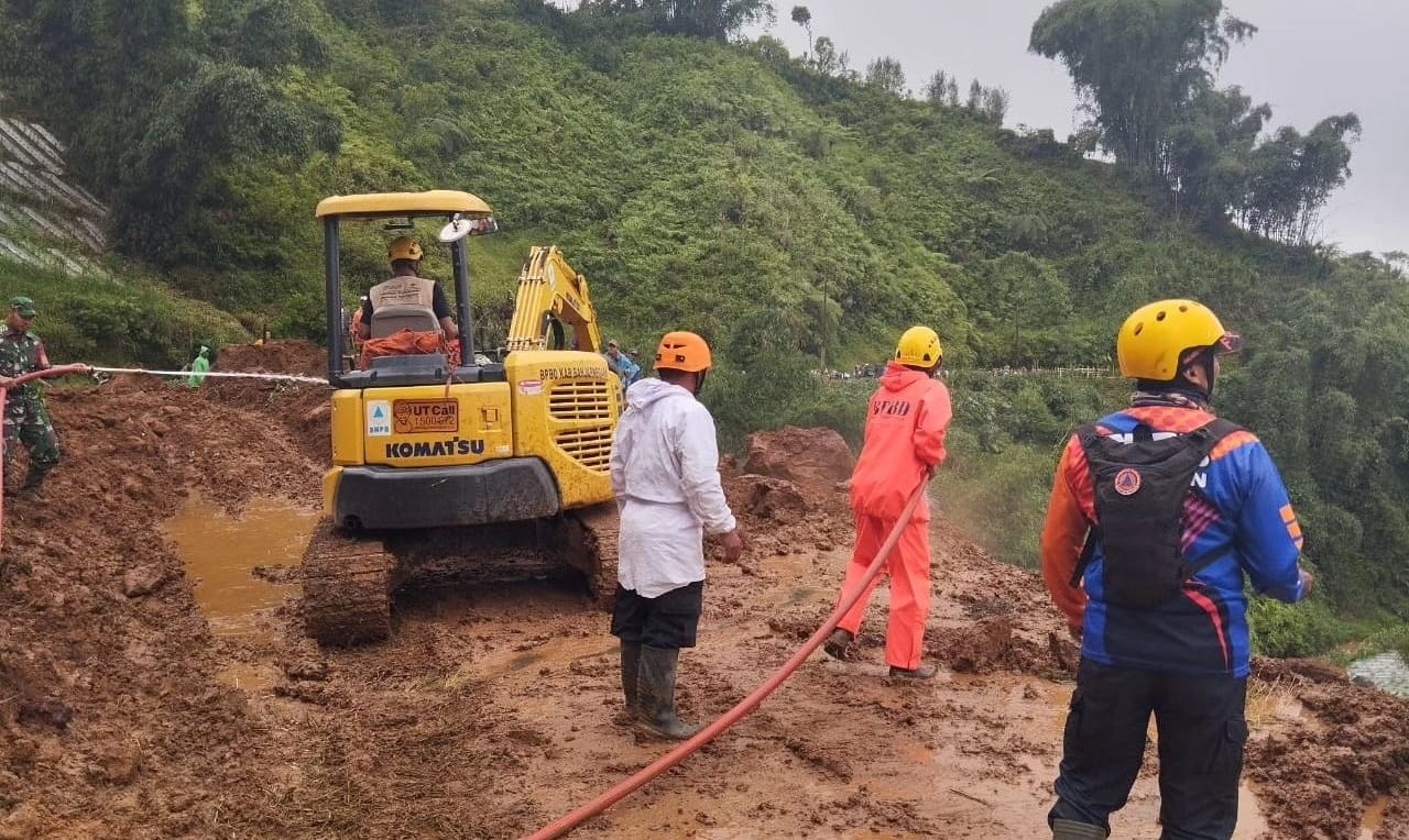 BPBD Banjarnegara Peringatkan Dampak Hujan Lebat di Musim Kemarau