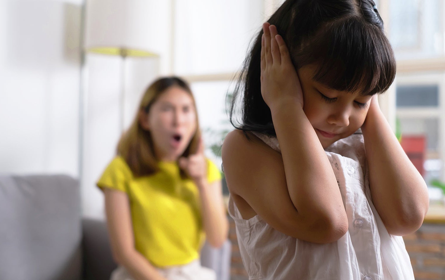 Ciri-ciri Kesalahan pada Parenting yang Salah 