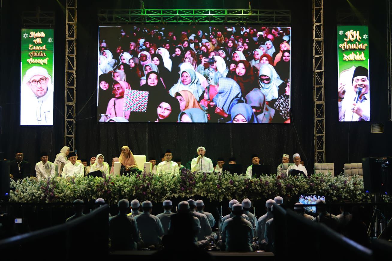 Pengajian Akbar dari Wasiat Sang Ayah