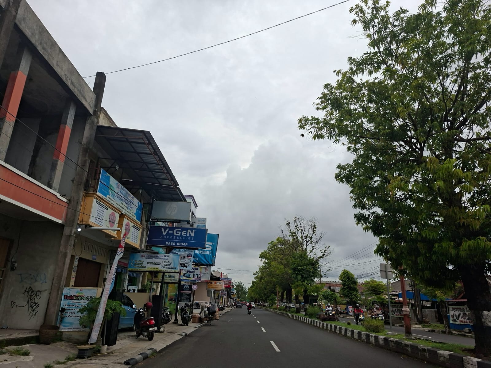 Cilacap Diguyur Hujan Lebat 6 Jam, BMKG Peringatkan Potensi Banjir-Longsor Tiga Hari ke Depan